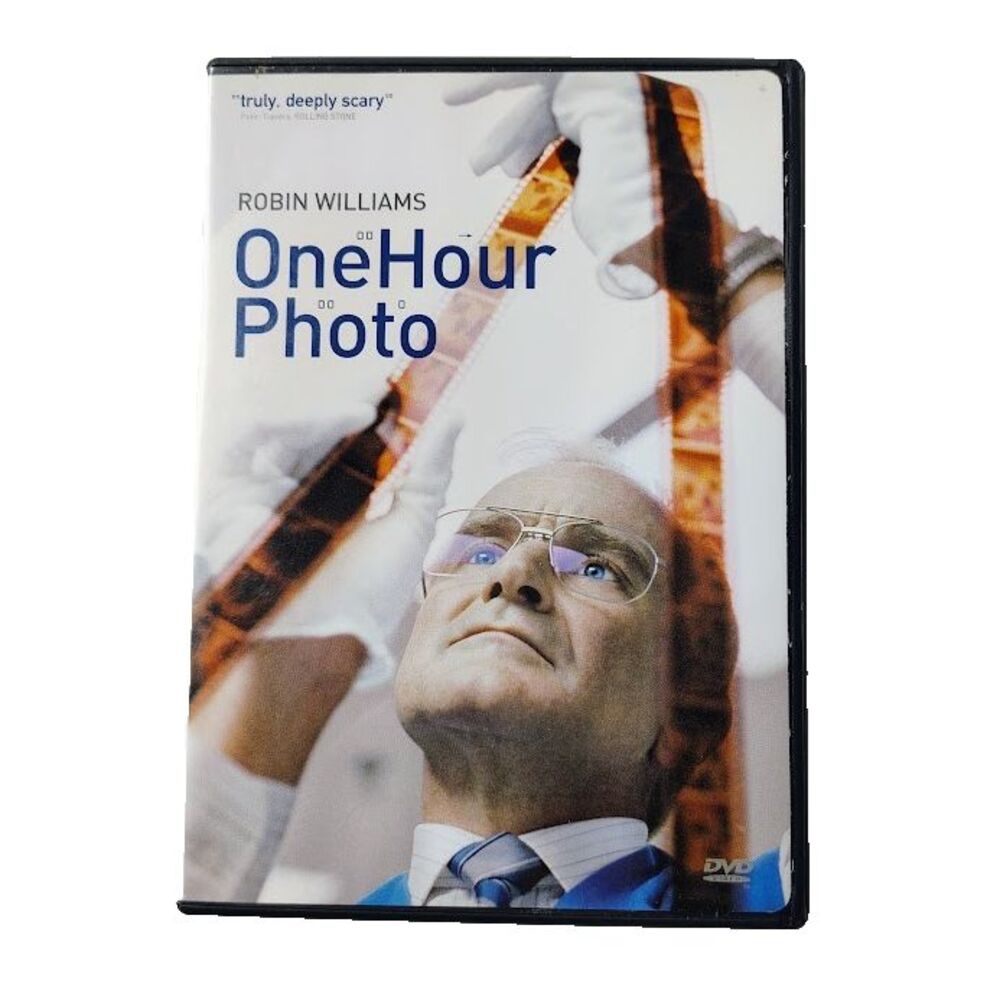 One Hour Photo Psychological Thriller DVD Movie Robin Williams R 2002
